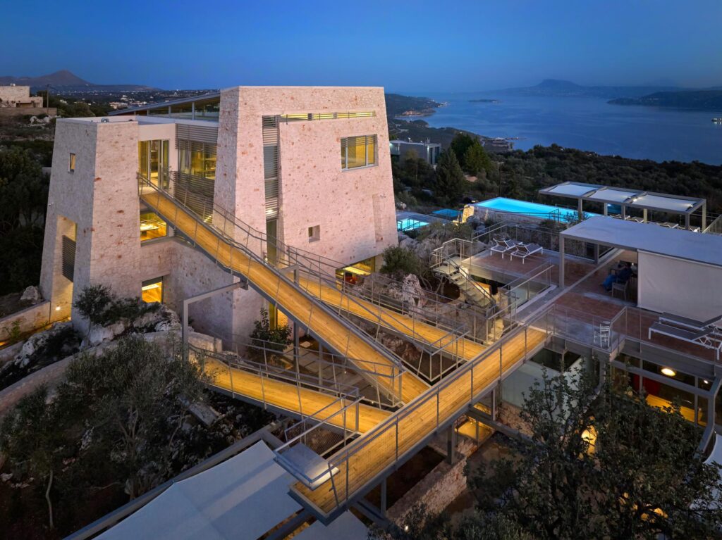 Experience Unparalleled Luxury in Chania's Exquisite Villas